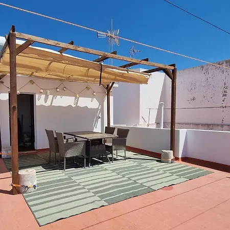 Casa Girassol, Tavira Sea View, 2 Minutes To Ferry Сasa de vacaciones *