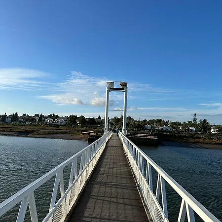 Casa Girassol, Tavira Sea View, 2 Minutes To Ferry *