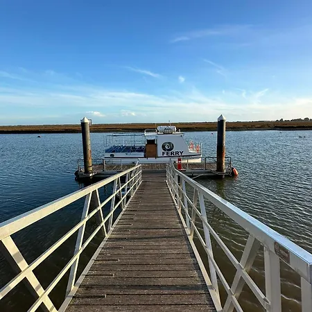 Casa Girassol, Tavira Sea View, 2 Minutes To Ferry